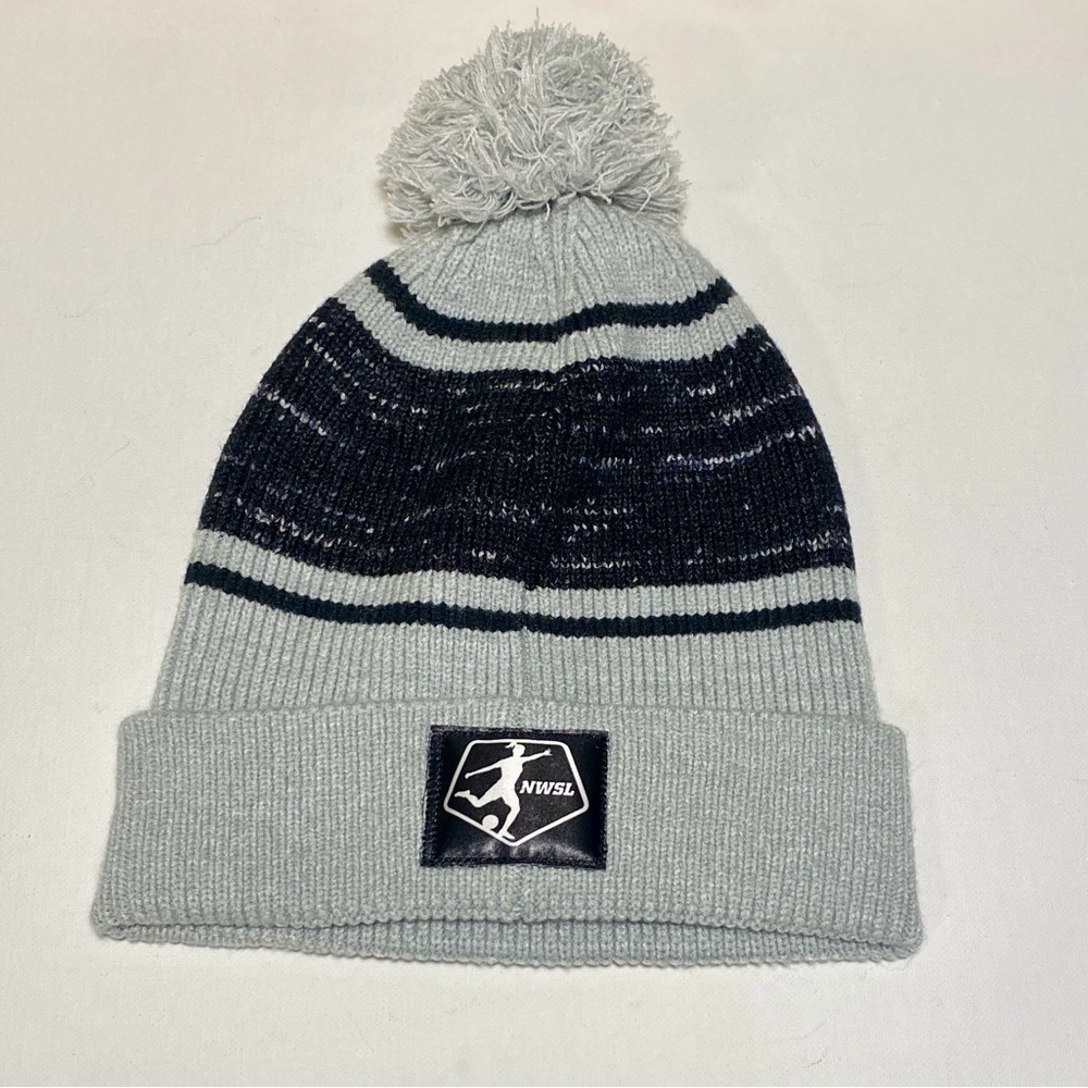 National Women’s Soccer League (NWSL) Nike Winter Pom Hat Grey O/S